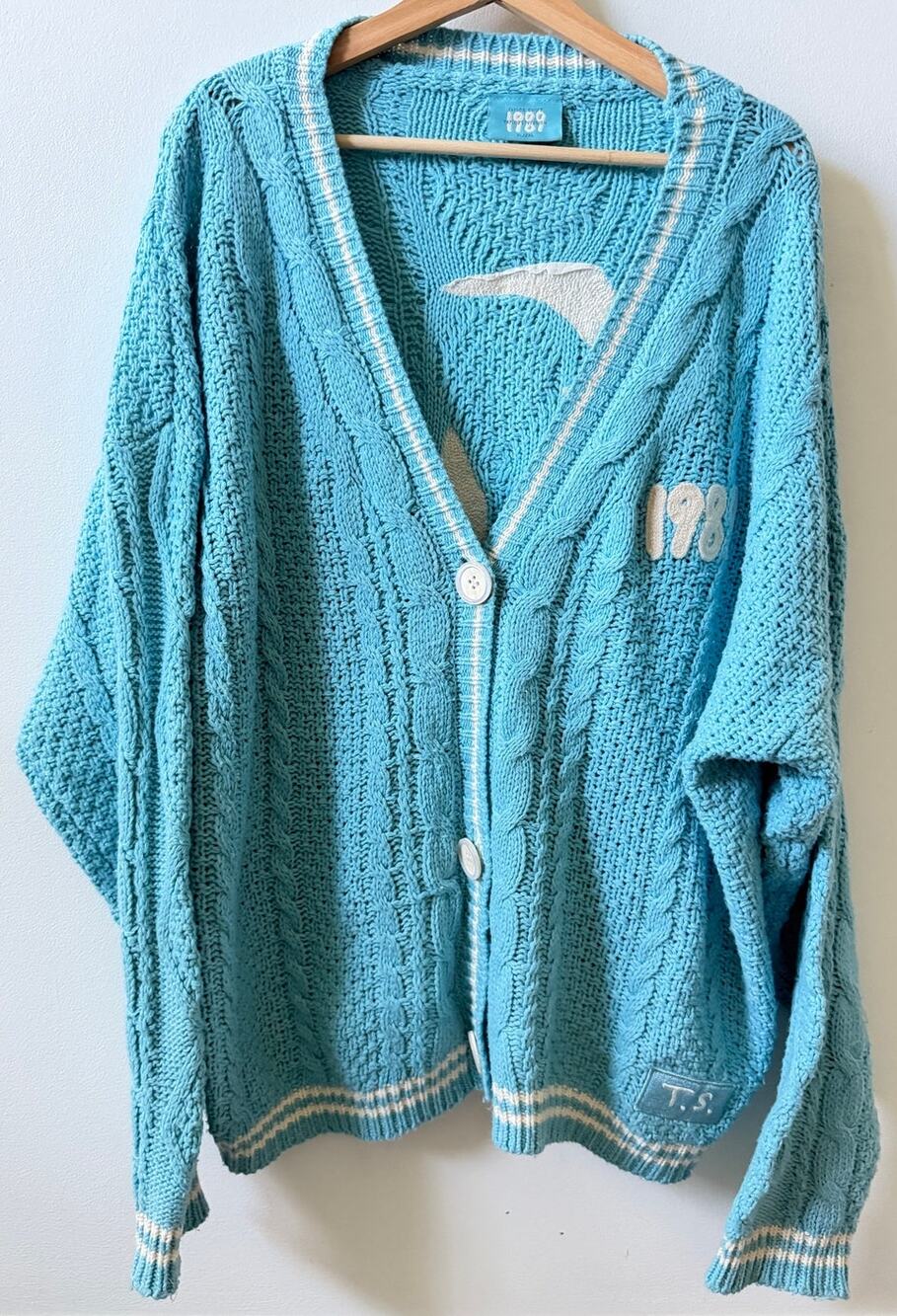 Taylor Swift 1989 blue seagull chunky knit cardigan sweater women's size L/XL